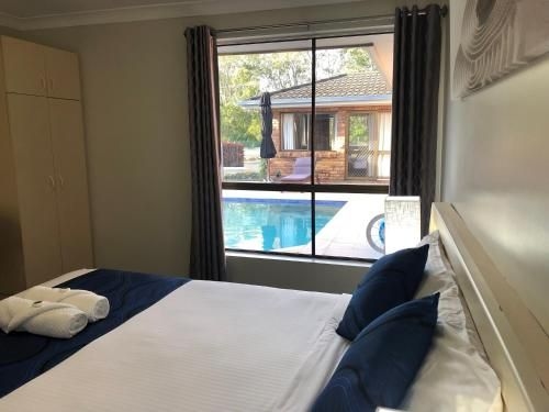 Logan City Motor Inn2