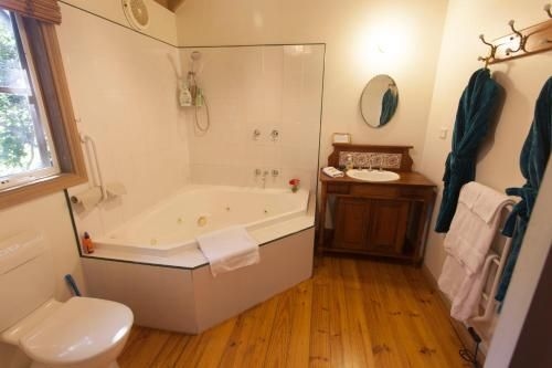 Olinda Country Cottages2