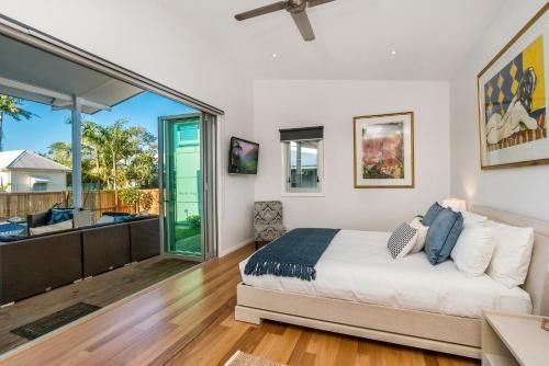 Aditi - Timber Vacation Home3