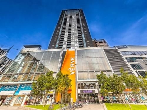 WOW Apartment on Swanston1
