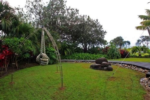 ArtHOUSE Beachfront Accommodation1