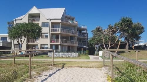 Sanctuary Beach Retreat4