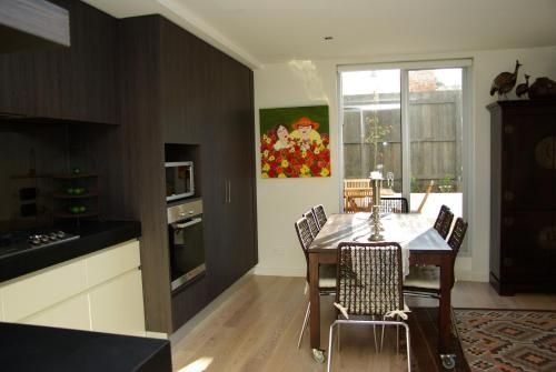 Boutique Stays - Lalique, Elwood Apartment0