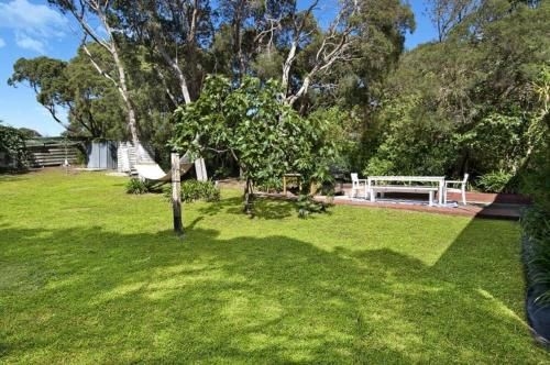 De Angelis Beach House1