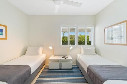 La Mer Apartments1