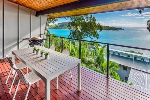 Sea View Shorelines Hamilton Island2