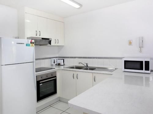 Mainsail 3 - 2 BDRM Apt in central Mooloolaba1
