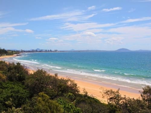 Parkyn Place 6 - 3 BDRM Oceanview Apt on Mooloolaba Spit3