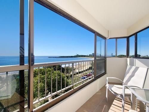Parkyn Place 6 - 3 BDRM Oceanview Apt on Mooloolaba Spit1