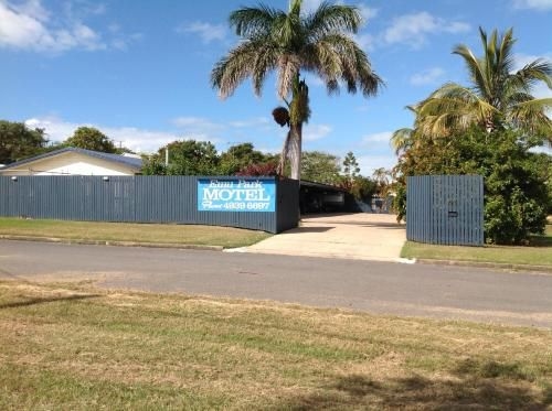 Emu Park Motel2