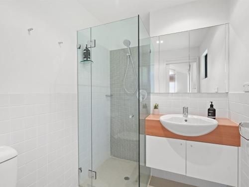 Avoca Beach Living - 84 Avoca Drive, Avoca Beach4