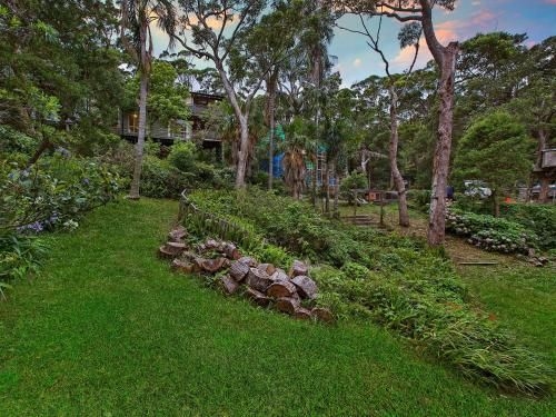Copacabana Treehouse - 36 Oceano Street, Copacabana1