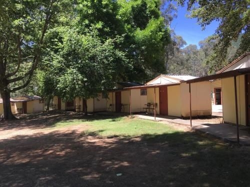 Bright Cabin Park4