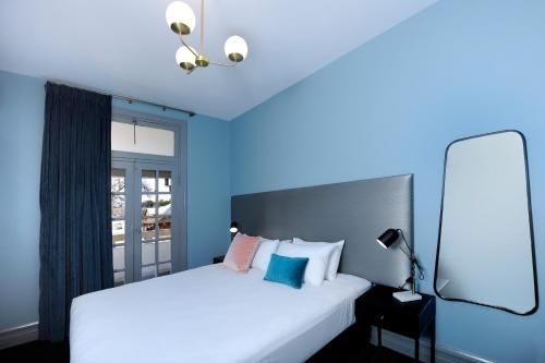 เดอะ สเตอร์ลิง อาร์มส์ โฮเทล (The Stirling Arms Hotel)3