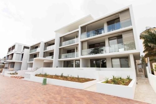 Bluewater Apartments0