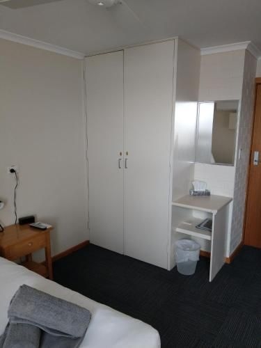 Henry's Quirindi3