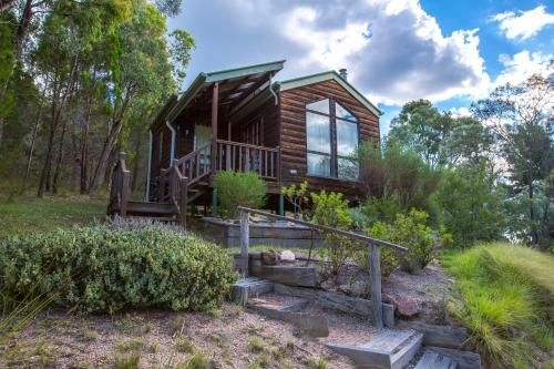 Wisteria Cottage1