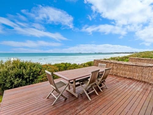 Ruby's Beachfront1