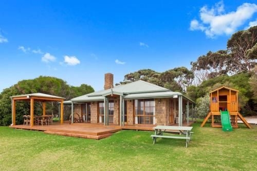 Apollo Bay Cottages2