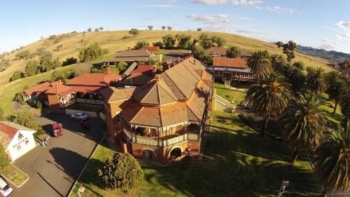 Hermitage Hill Country Retreat0