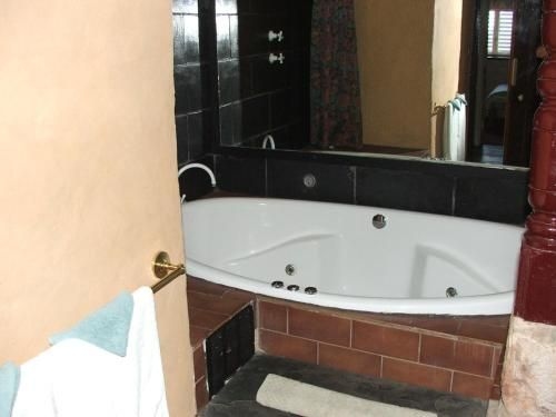 Mintaro Hideaway1
