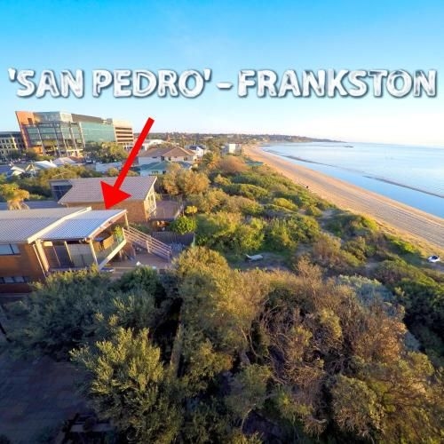 Award Winning Beach Front Retreat0