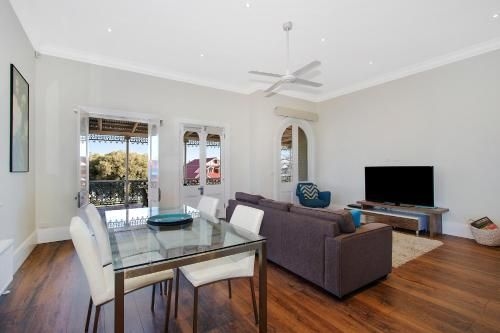 Albury Suites - Waterstreet3