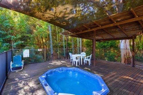 Baden 50 - Rainbow Shores1