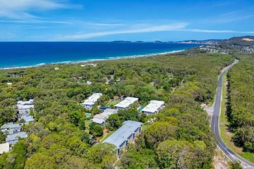 Baden 70 - Rainbow Shores1