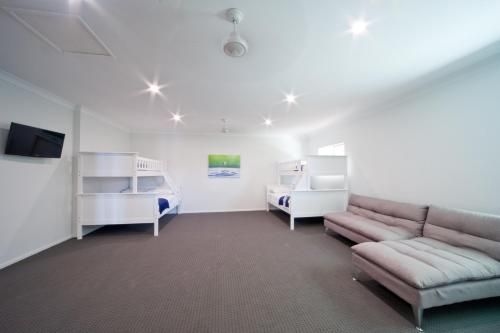 Picturesque on Passage - Shute Harbour4