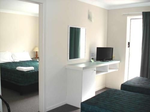 Earls Court Motel & Apartments1