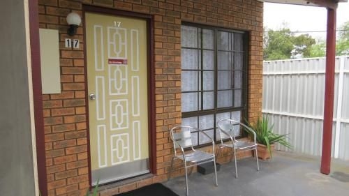 The Cottage Motor Inn Albury3