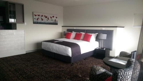 Calamvale Hotel Suites and Conference Centre4