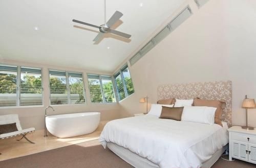 45 Park Edge Road2