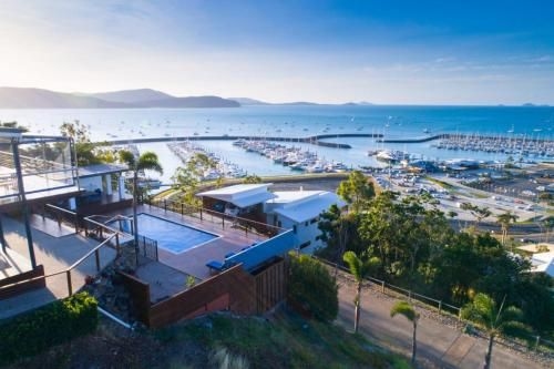 Nautilus On The Hill - Airlie Beach0