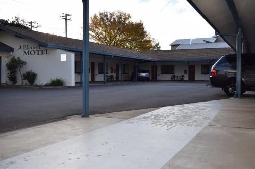 Alkira Motel3