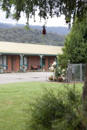 Snowgum Motel2
