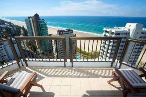 Longbeach Resort - Private Apartments0