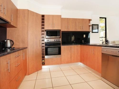 St Lucia 11 - 4 BDRM Canal Home with Pool2