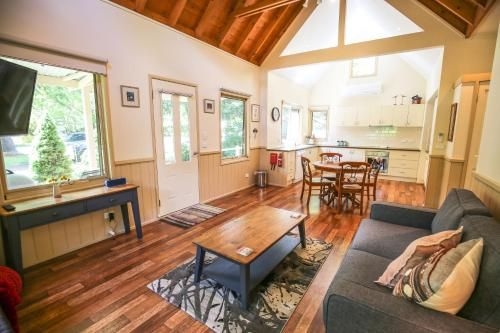 Alpine Arnica Cottage 10