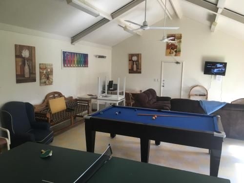 Dunsborough Inn Backpackers3
