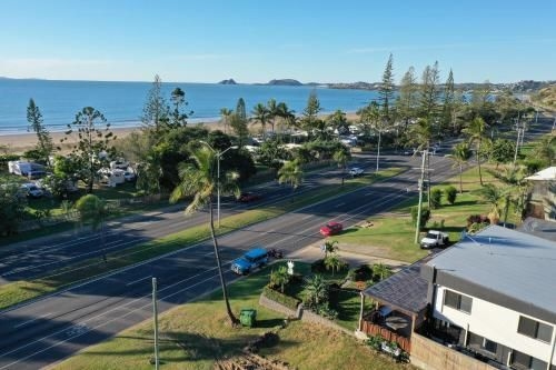 Yeppoon Beachhouse0