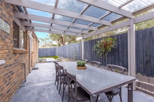 PERFECT ON PYMBLE AVE4