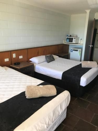 Central Motel4