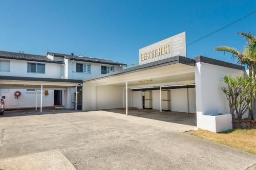 10T Beachfront Apartments3
