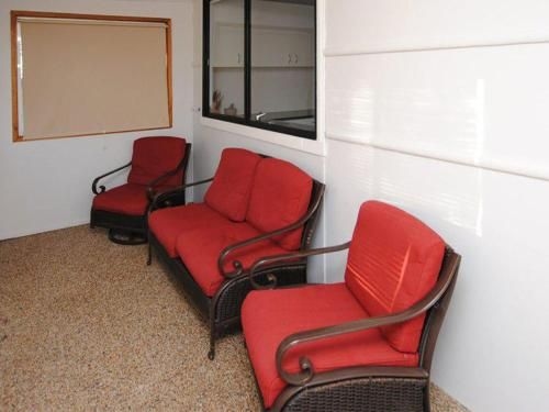 59 Wharf Street Opposite Bowling Club2