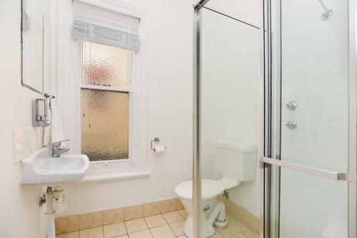 City Apartments at Cecil Mansions4