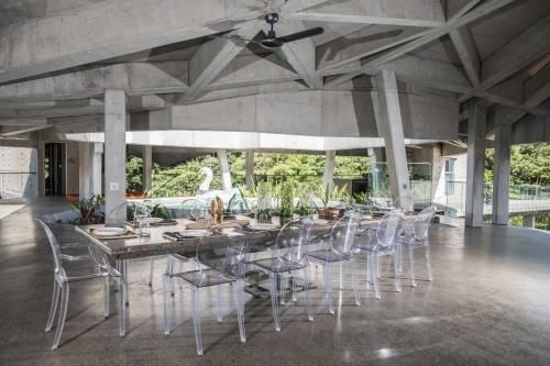 Alkira Award Winning Luxury Beachfront Rainforest Holiday House1
