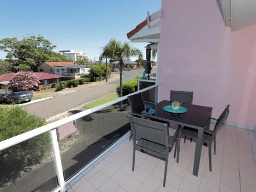 4 'Frangipani' 30 Leonard Avenue - spacious townhouse1