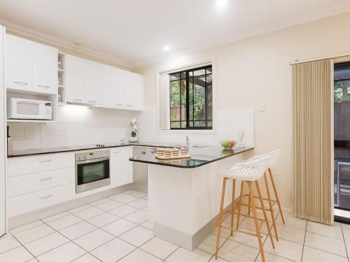 2/11a Christmas Bush Avenue - fantastic townhouse close to Dutchies Beach1